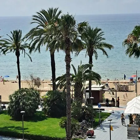 2ª Línea Playa Agustina Aragon Apartamento *