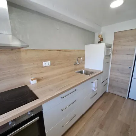 2ª Línea Playa Agustina Aragon Apartamento