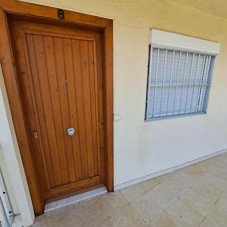 2ª Linea Playa Agustina Aragon سالو